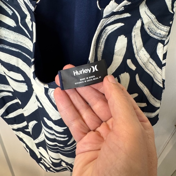 NWT Hurley UPF50+ Geometric Full-piece Swimsuit Women’s XXL - Picture 4 of 11